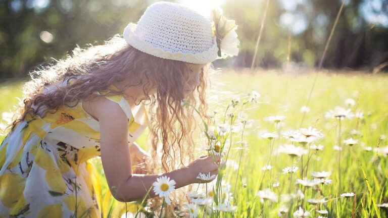 Read more about the article 5 Fun & Meaningful Things to Do with Your Child This Summer in Martensville